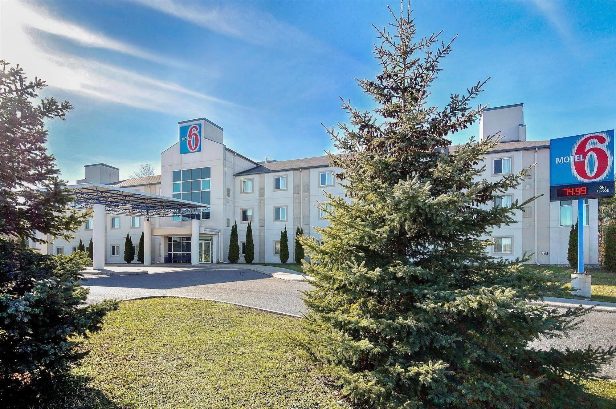 Motel 6-Peterborough, On Exterior photo